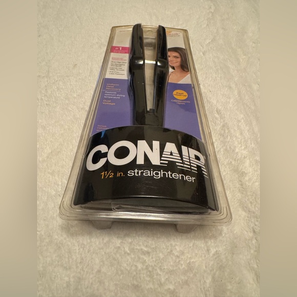 Conair 1 1/2In Straightener - Picture 4 of 5